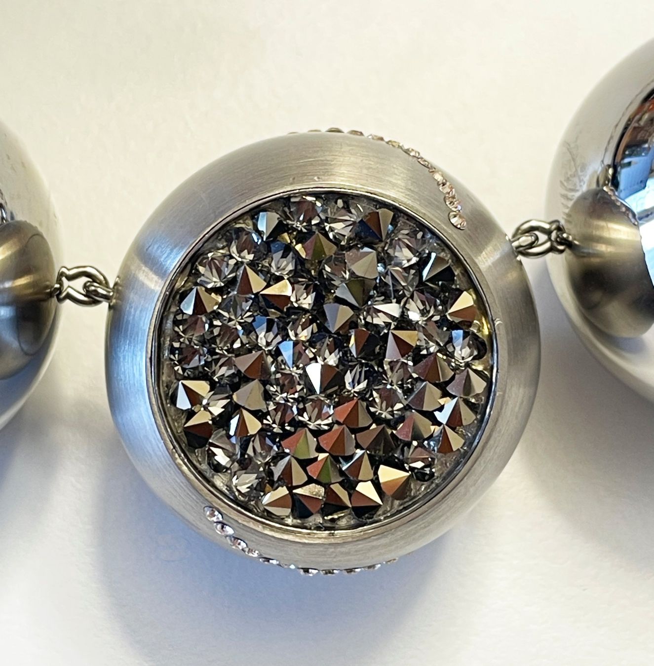 Swarovski Catenine: Kette von Swarovski – Usato da Chur venduto da elifor 2