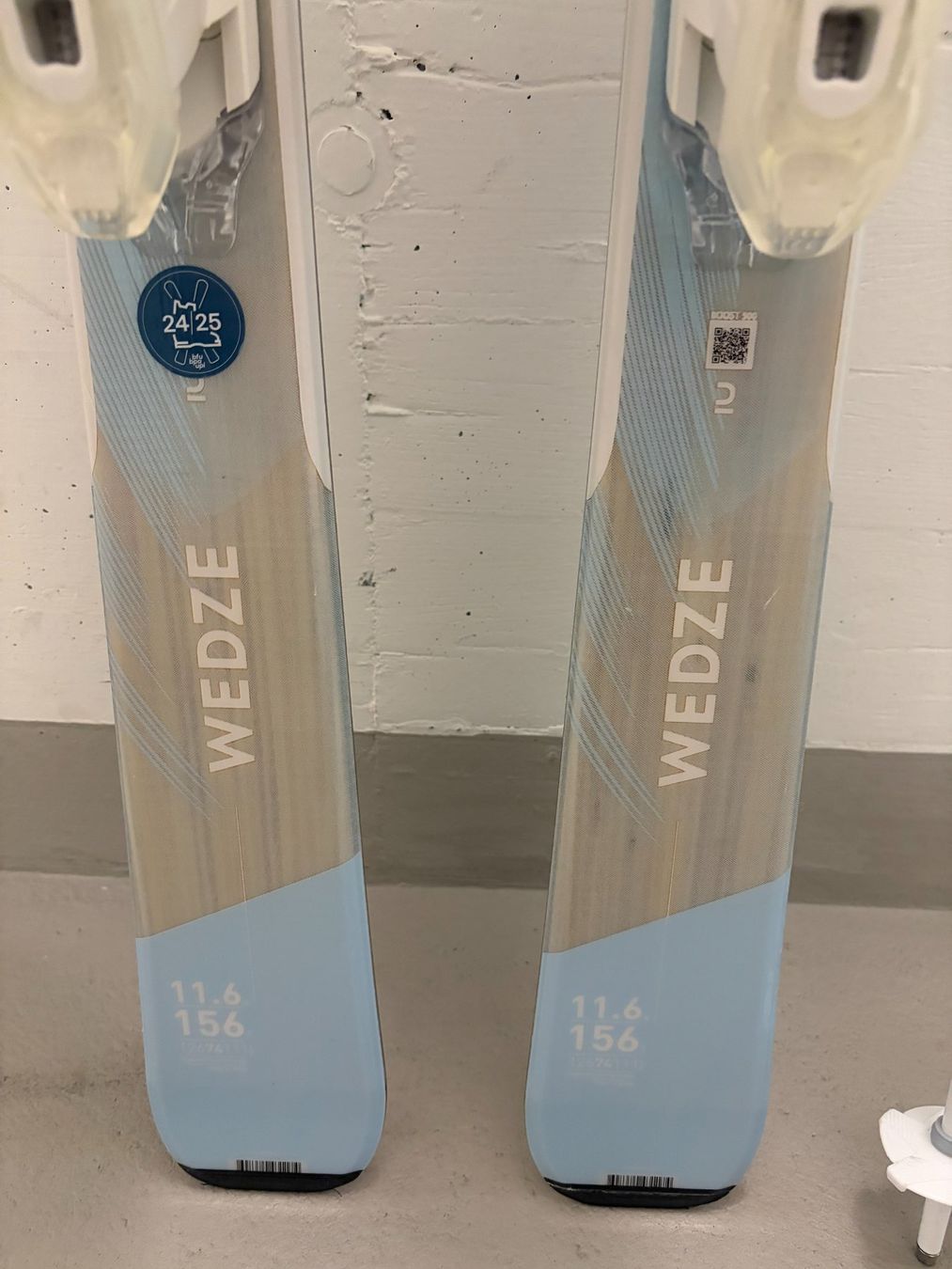 Decathlon Sci: Ski Set Wedze 156 cm mit Stöcken gebraucht – Usato da Bülach venduto da meverick 2