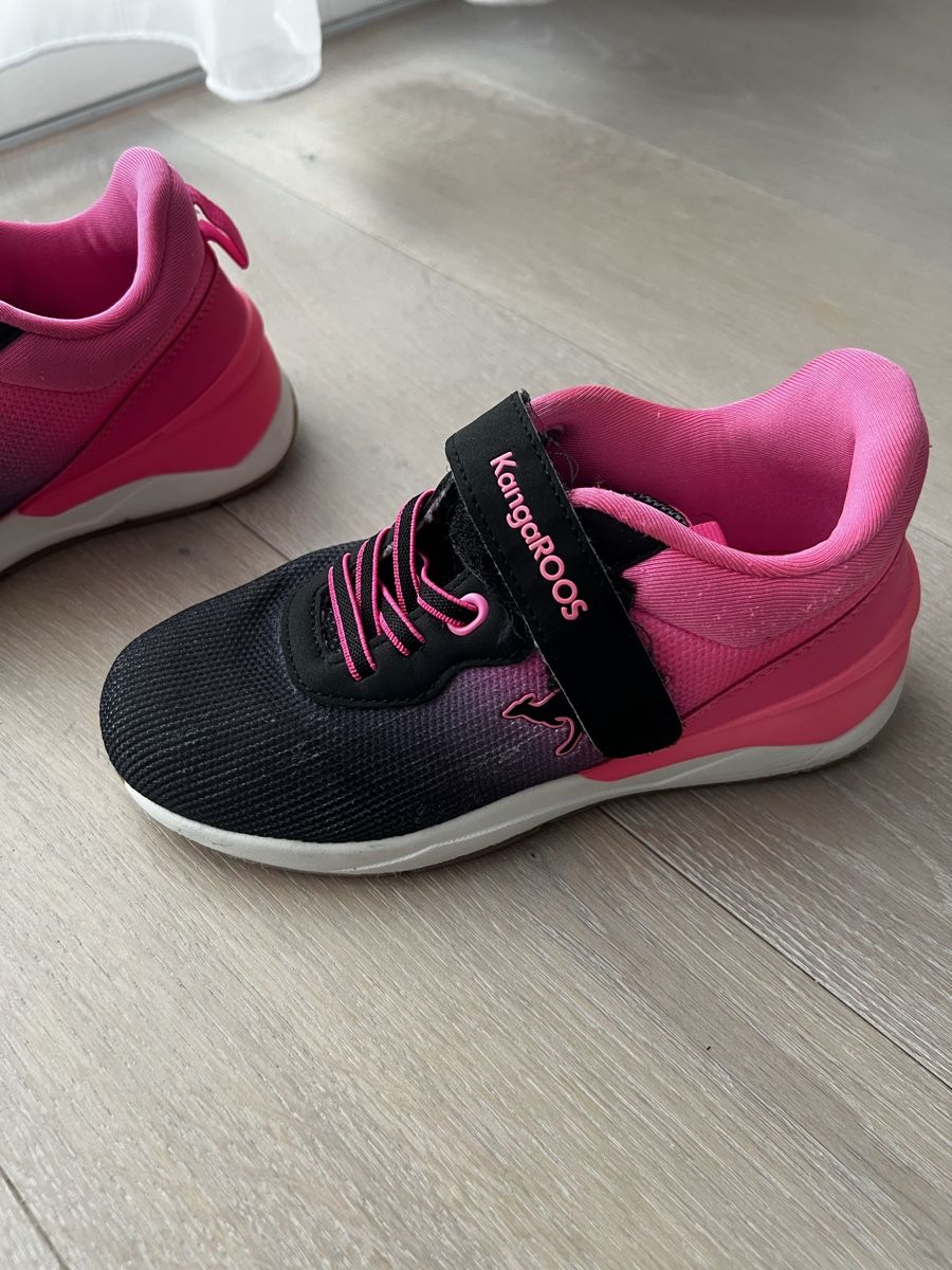 Scarpe per ragazzi: KangaROOS Mädchen Hallenschuhe - Gr. EU 31 – Nuovo (secondo la descrizione) da Frick venduto da bla_zt9f 1