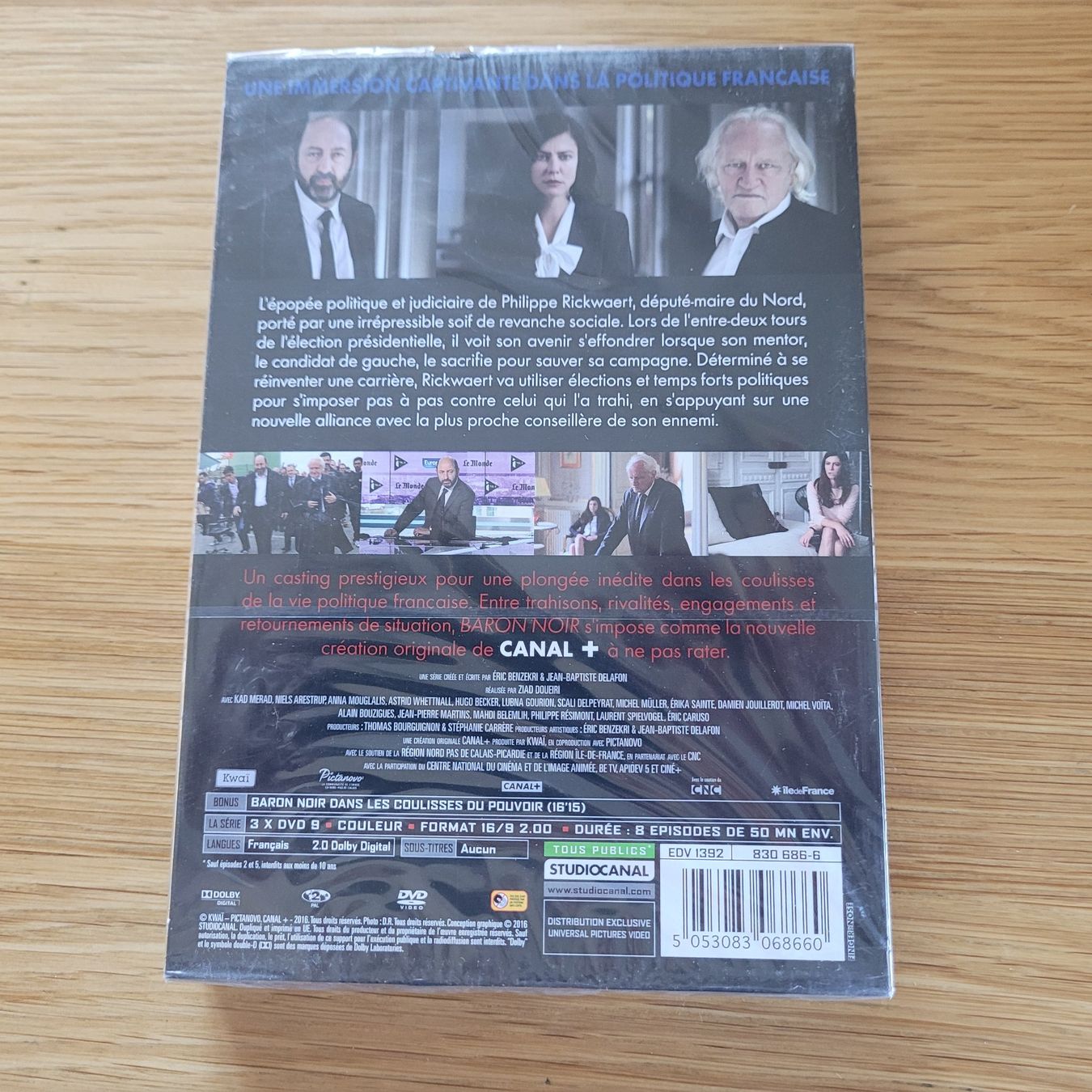 Tous les DVDs: DVD Baron Noir Coffret – D'occasion à Biel/Bienne par Destockweb 1