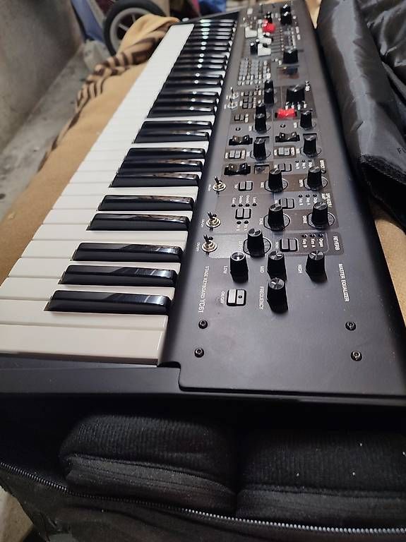 Musikinstrumente: Yamaha YC61 – Gebraucht aus Confignon von nar_9q26 2