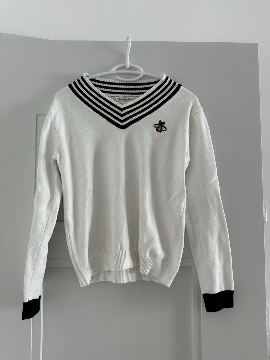 Maglioni & Felpe: V-Neck Sweater – Usato da Zürich venduto da juz_2t2j