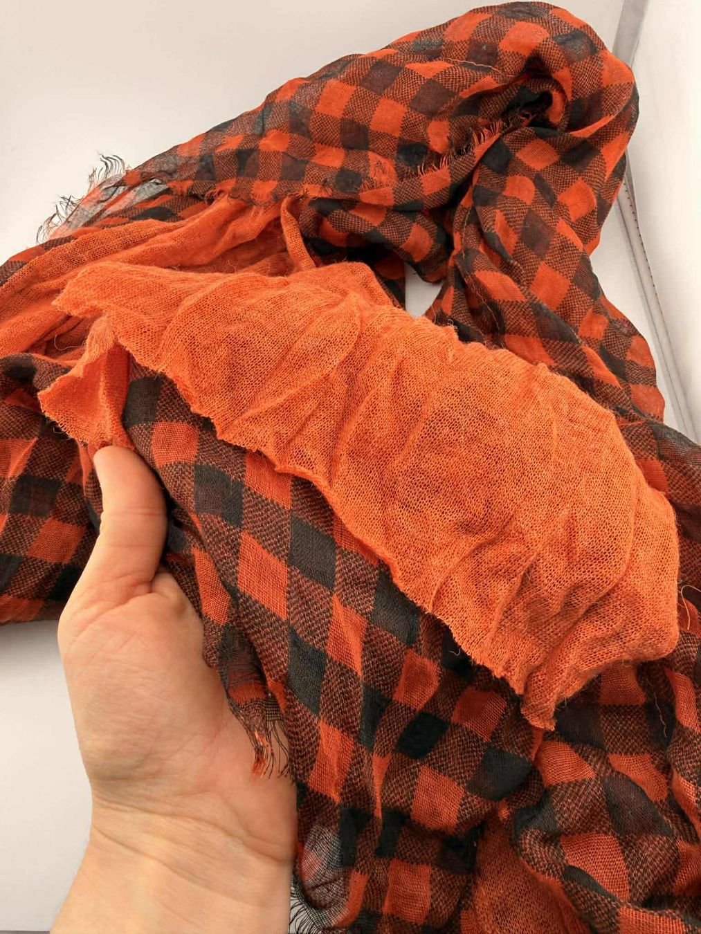 Foulards, Tücher & Schals: Schal von MO Accessories -✅ – Neu und originalverpackt aus Riehen von edu_92w7 6