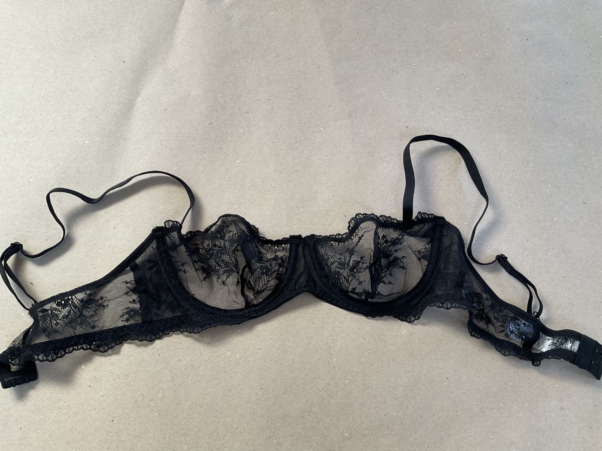 La Redoute Autres dessous: BH Laredoute Schwarz Grösse 75B Neu – Neuf (Voir description) à Zürich par lil_x7ky