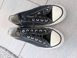 Schwarze Converse All Stars Klassiker!