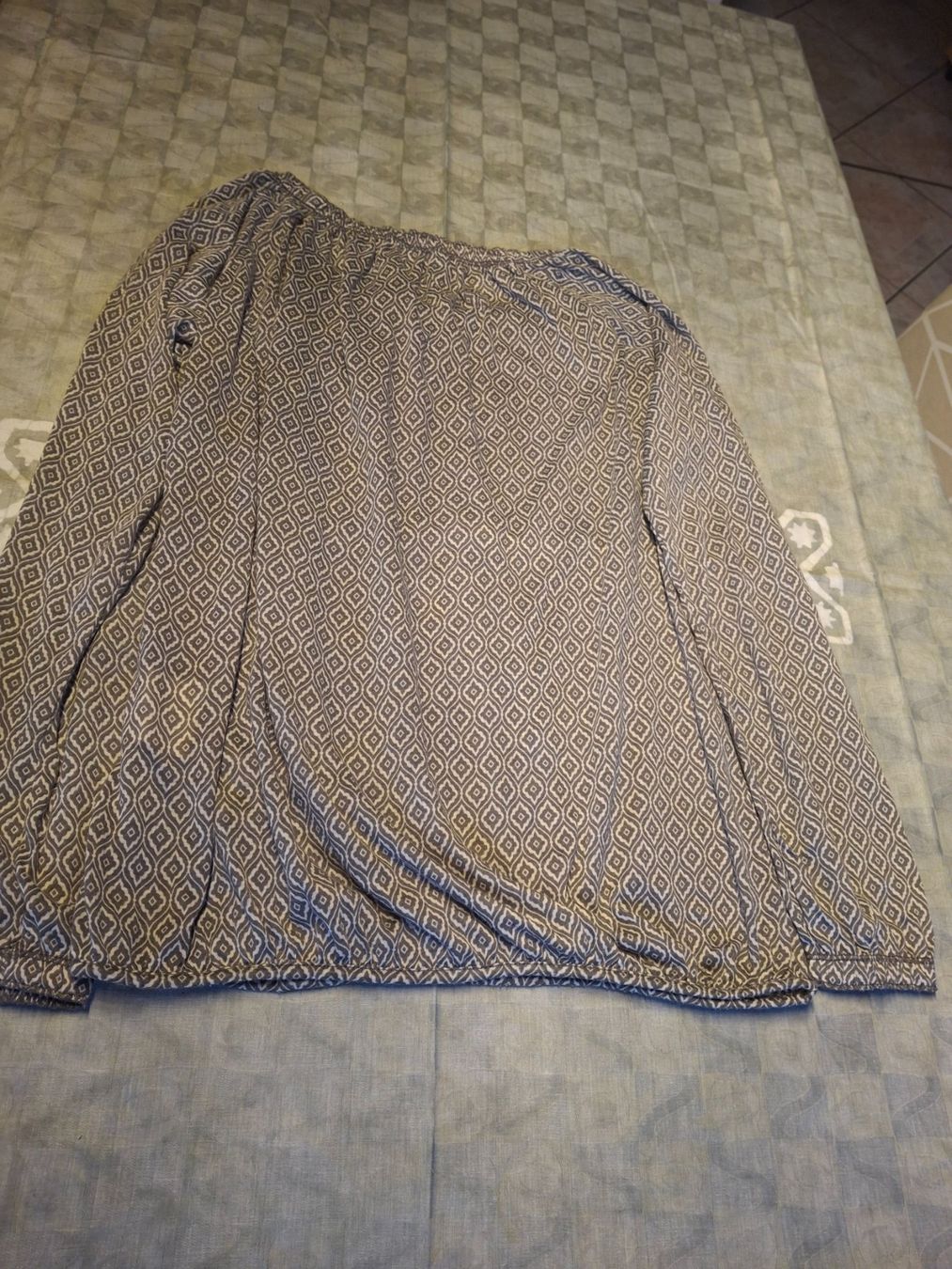 Maglioni & Felpe: Pull léger longues manches taille S marque Amisu – Usato da Villiers venduto da san_jn5w 5