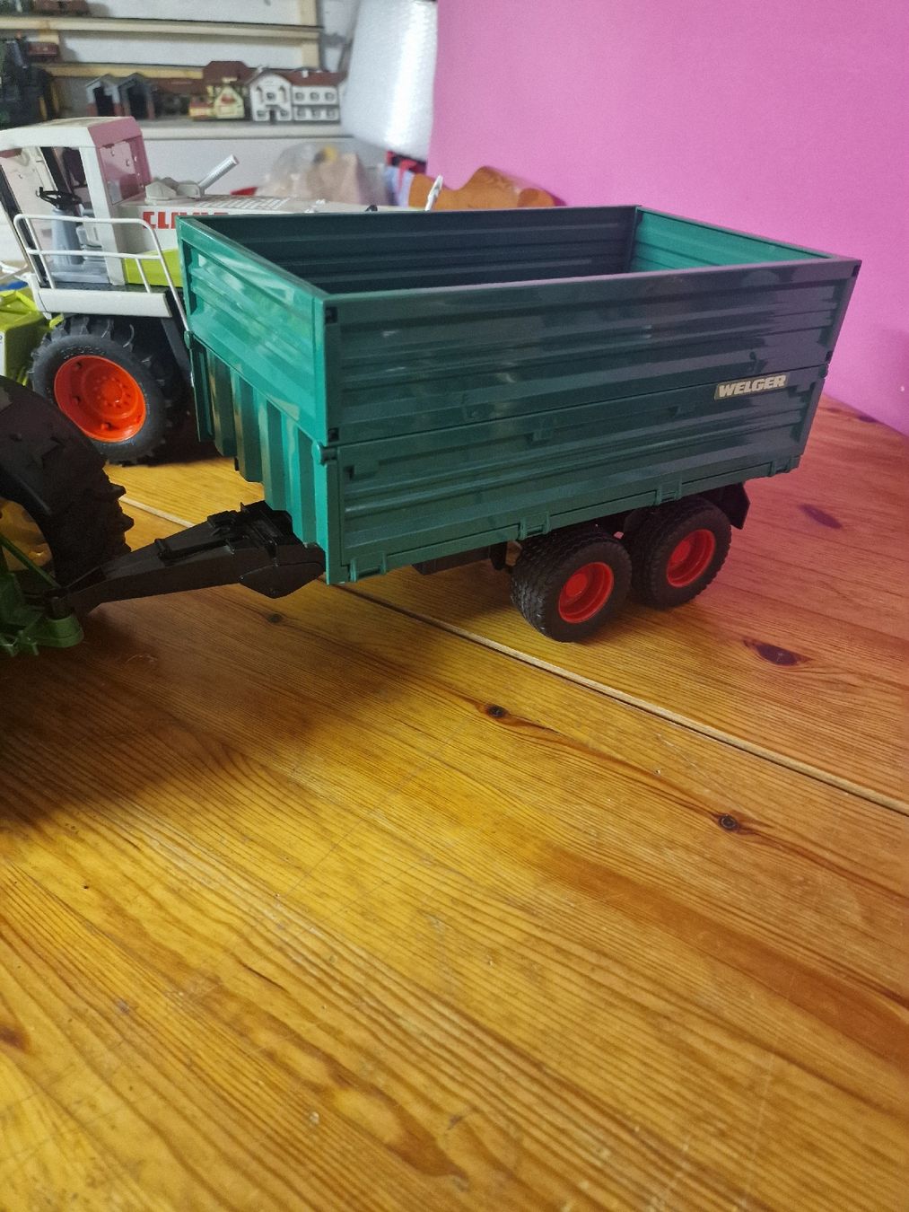 Bruder Giocattoli: Spielzeug Traktor mit Frontlader und Anhänger – Usato da Herzogenbuchsee venduto da ioa_zcm6 2
