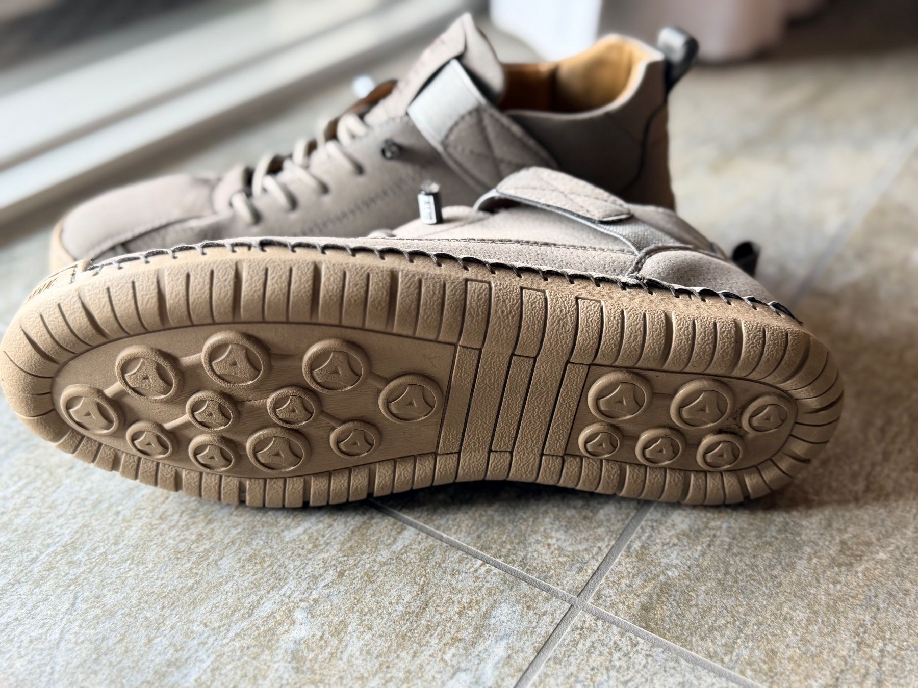 Scarpe da donna: Bequeme Damenschuhe Gr.38, TOP Zustand – Usato da Sursee venduto da escape62 1