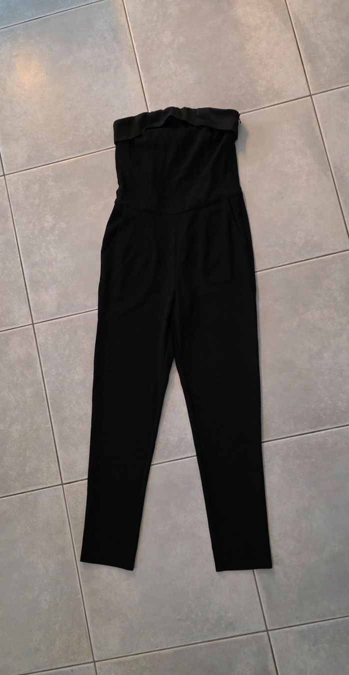 Nafnaf Tute: Combinaison bustier noire Naf Naf, taille 34 – Nuovo (secondo la descrizione) da Vallamand venduto da joa_6v5n