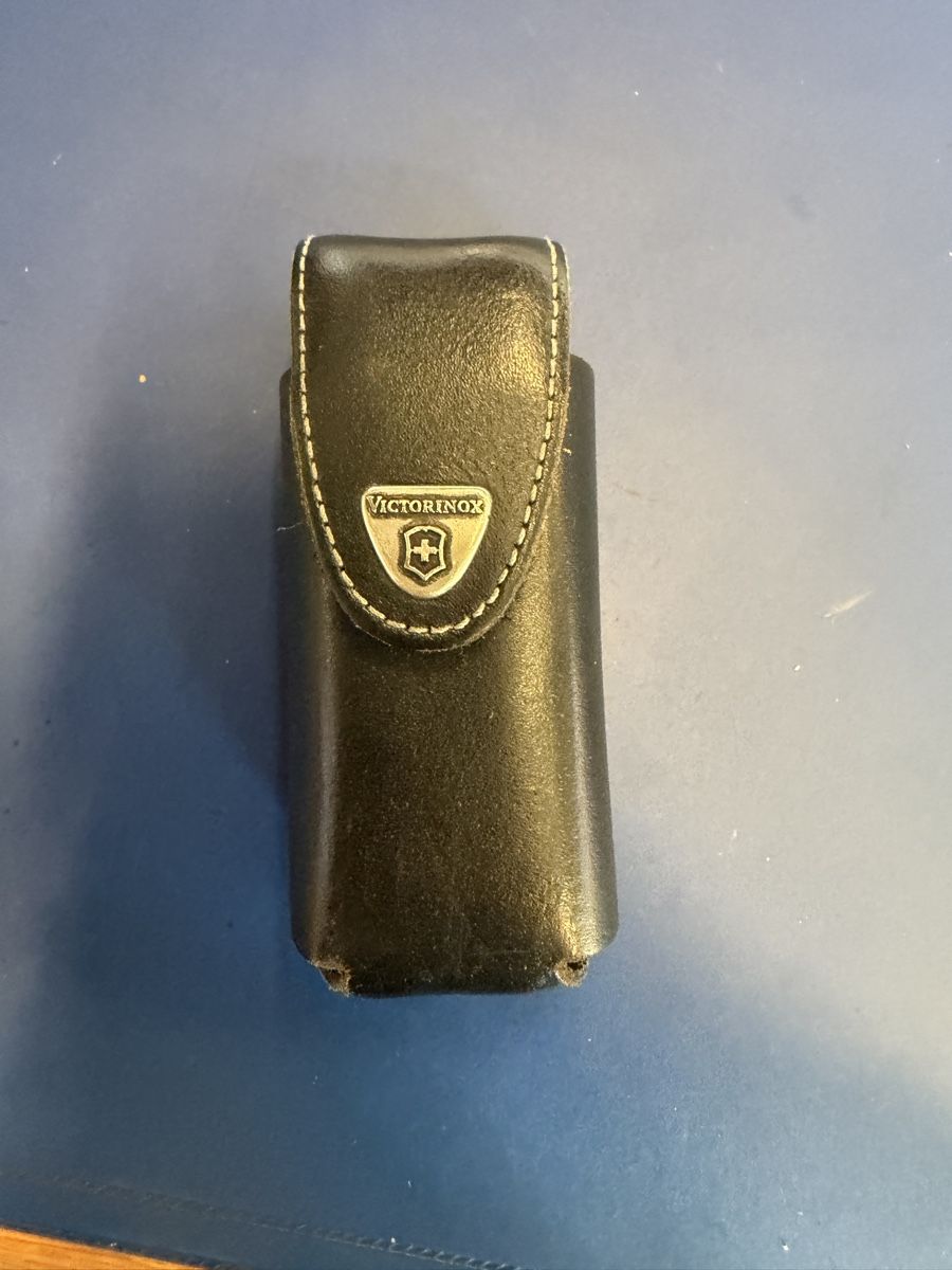 Victorinox Coltelli tascabile: Multitool Victorinox SwissTool mit Bitset Lederetui gebrauch – Usato da Strengelbach venduto da RaenAntikDesign 1