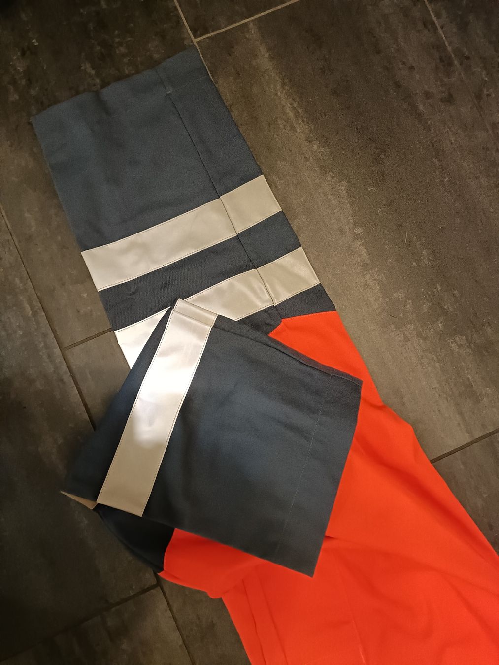 Pantaloni: Arbeitshose / Sicherheitshose – Nuovo e nell'imballaggio originale da Gossau SG venduto da scania1509 4