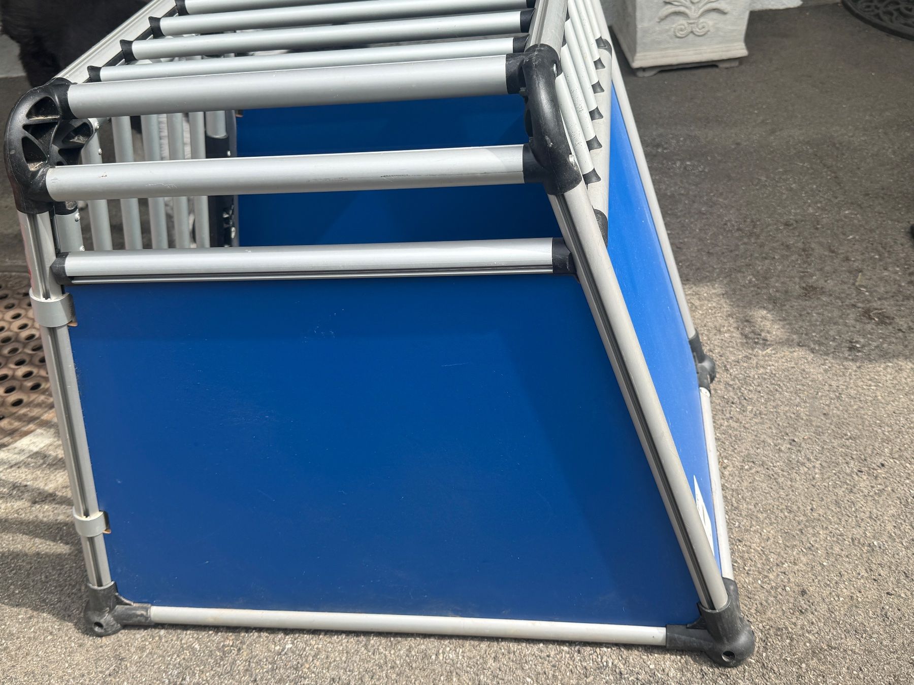 4pets Gabbie, trasporto & Sicurezza: Hundebox Aluminium gebraucht – Usato da Fischbach-Göslikon venduto da Joy222 3