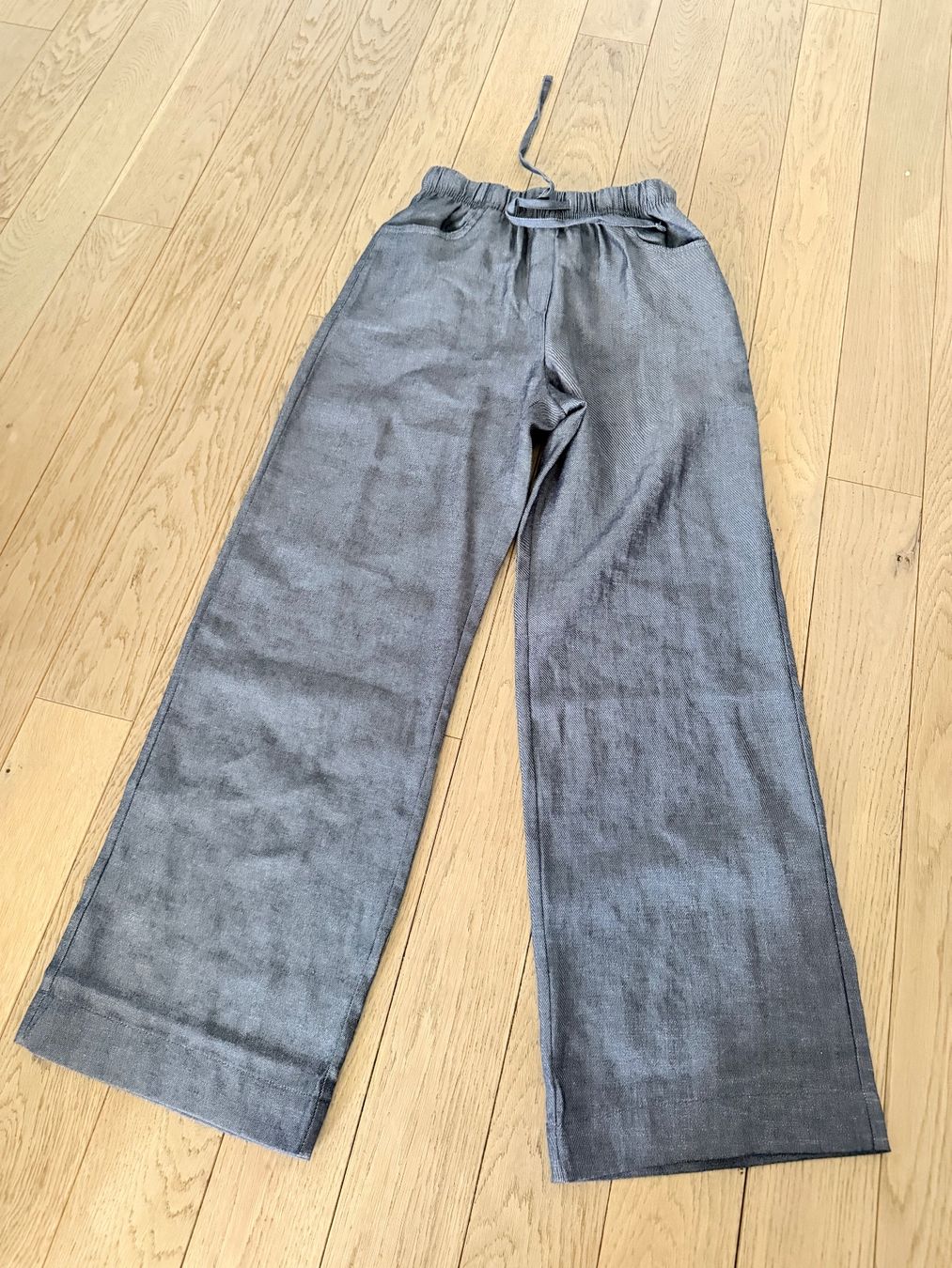 H&M Pantaloni: Hose Gr. XS H&M – Nuovo (secondo la descrizione) da Wiesendangen venduto da gefion99