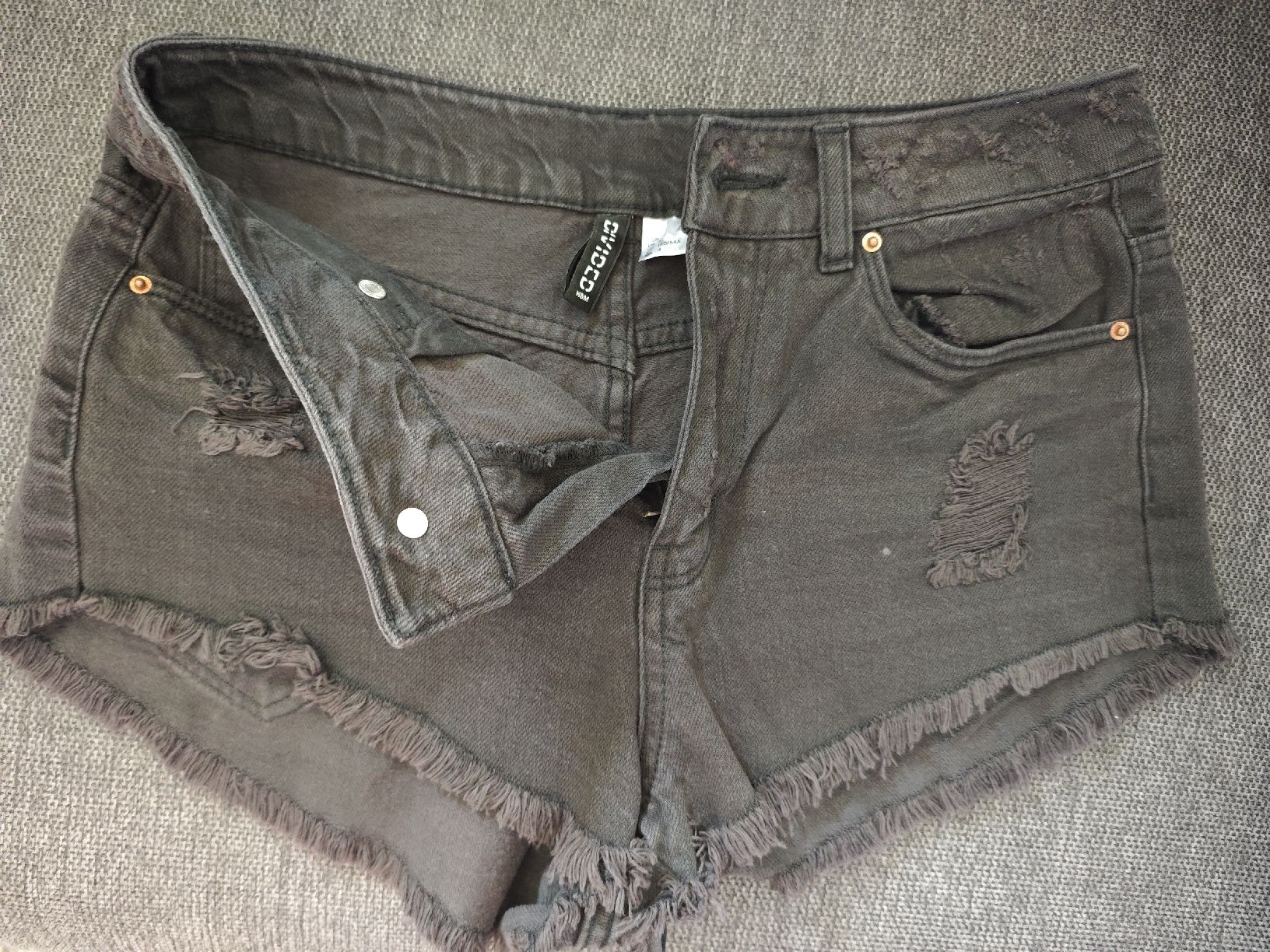 Jeans: Sexy shorts jeans – Neuf (Voir description) à Meyrin par Muchacho7