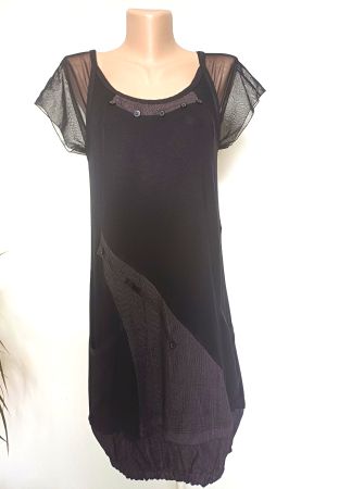 Robe EMPORIUM Design Asymétrique- Noire & Rayures–Taille M