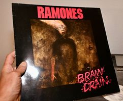 Ramones – Brain Drain EURO LP 1989 m/OIS vg+/good