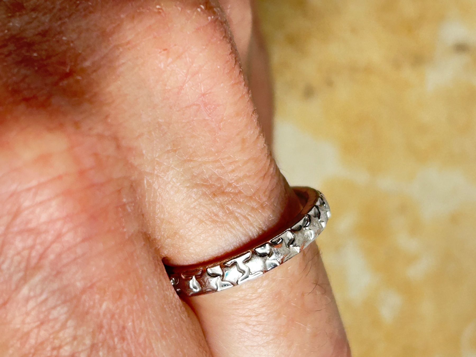Anelli: Ring mit Sternenmuster STARS (Grösse 56) – Usato da Laufen venduto da Bellavitaboom 2