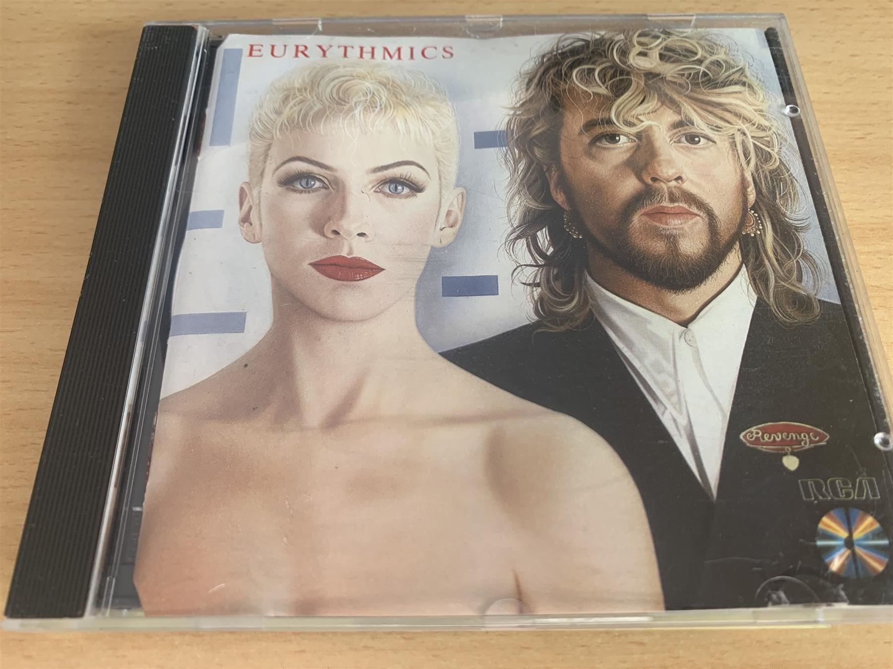 CD: Eurythmics – Revenge – Usato da Rikon im Tösstal venduto da Alpenmutz
