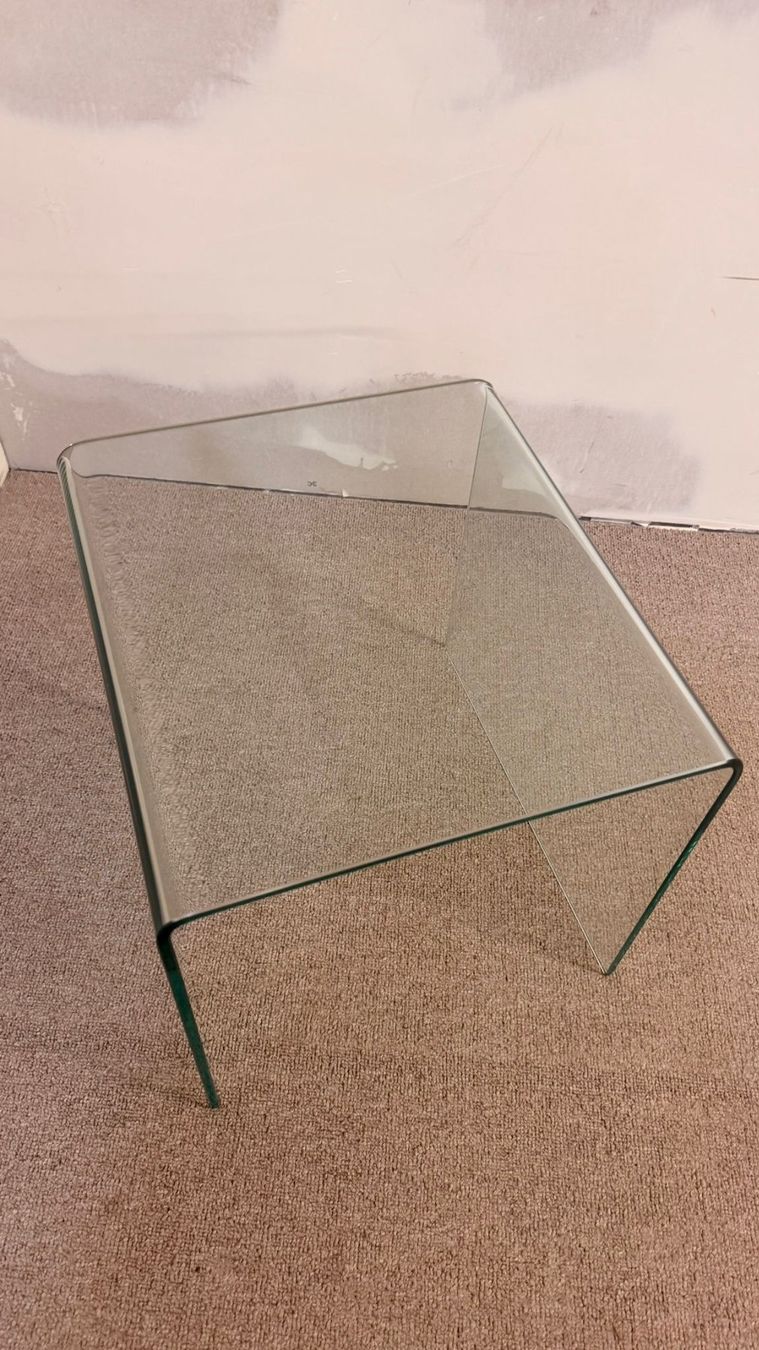 Comodini: Moderner Beistelltisch aus gebogenem Sicherheitsglas – Usato da Rickenbach ZH venduto da Der-Insider 4