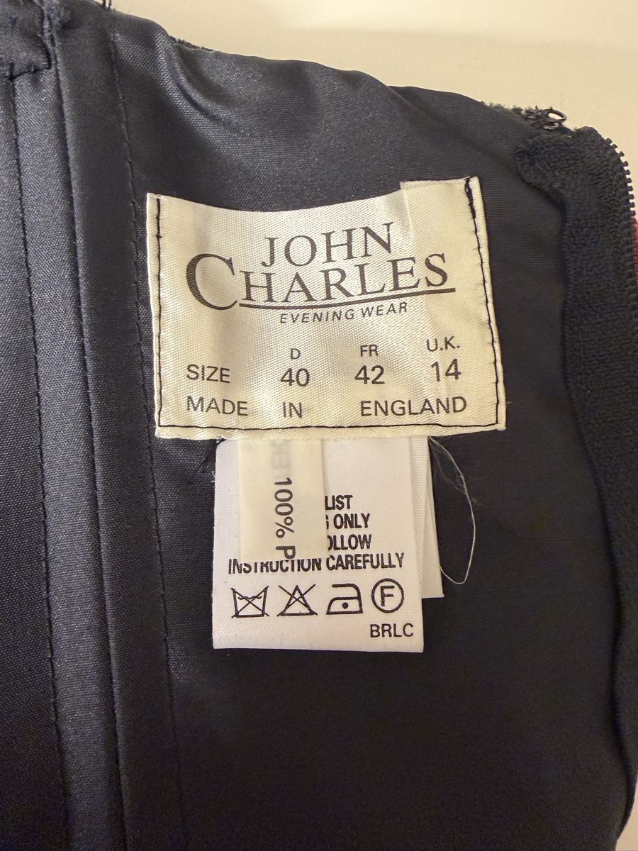Vestiti: John Charles Abendkleid – Nuovo (secondo la descrizione) da Rorschacherberg venduto da QuoAli 2