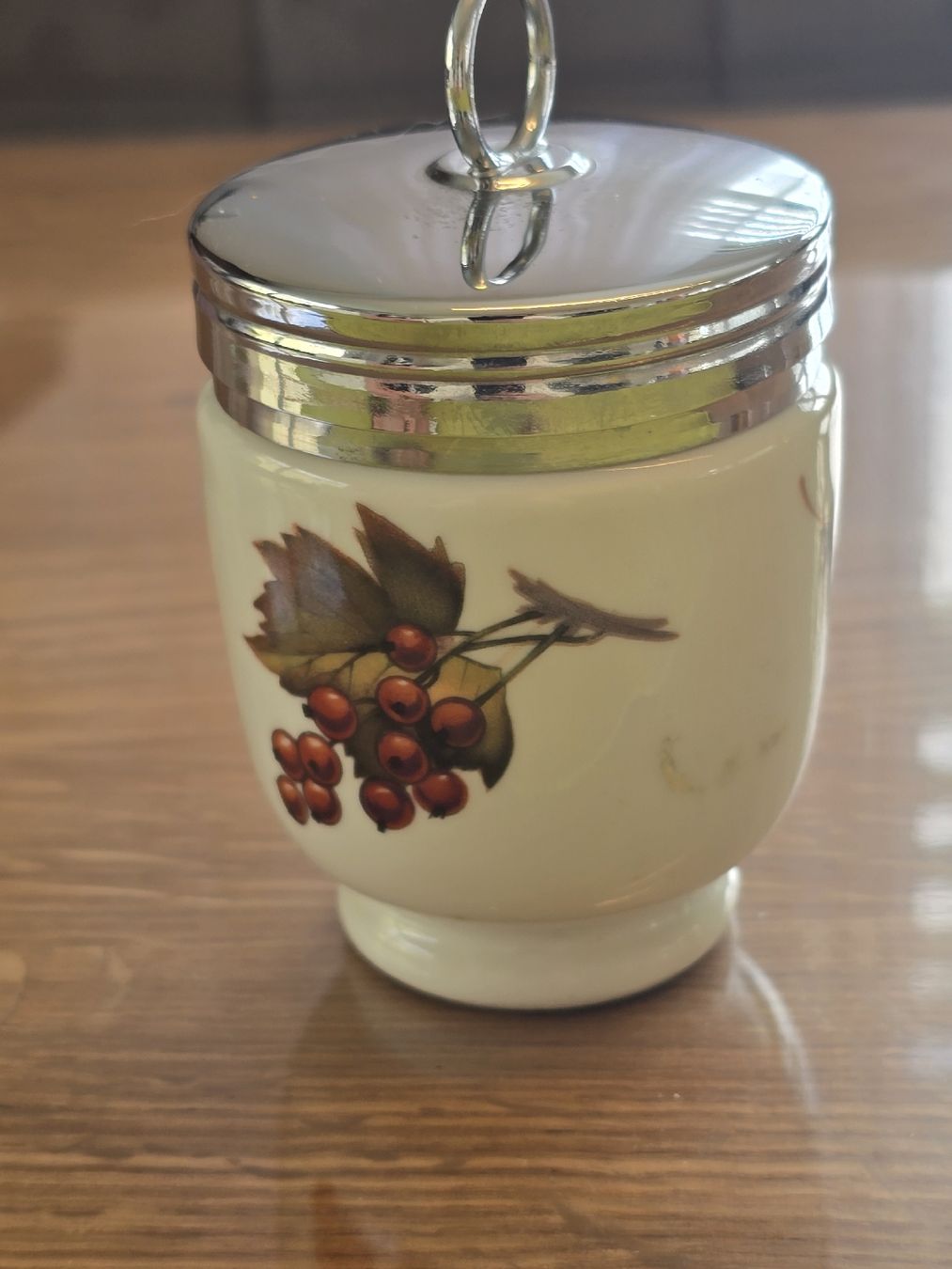 Royal Worcester Sonstiges Geschirr: Royal Worcester Eggcoddler mit Deckel 2 Eier – Gebraucht aus Thal von Vintagekeller 1