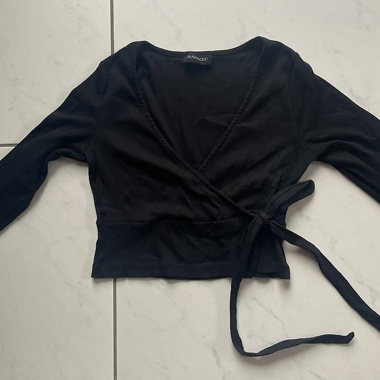 Pullover & Sweatshirts: Langarm M – Gebraucht aus Itingen von alexasoldie