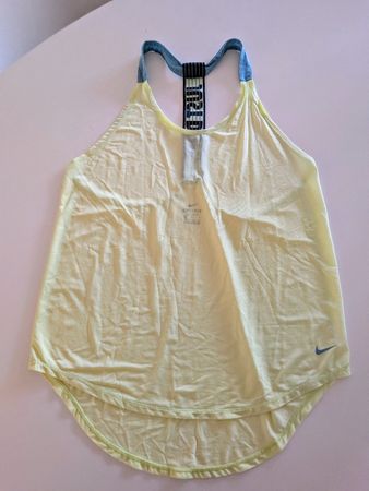 Damen Tanktop Nike Grösse M hellgelb guter Zustand