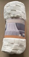 Kuscheldecke mit Hoch-Tief-Struktur