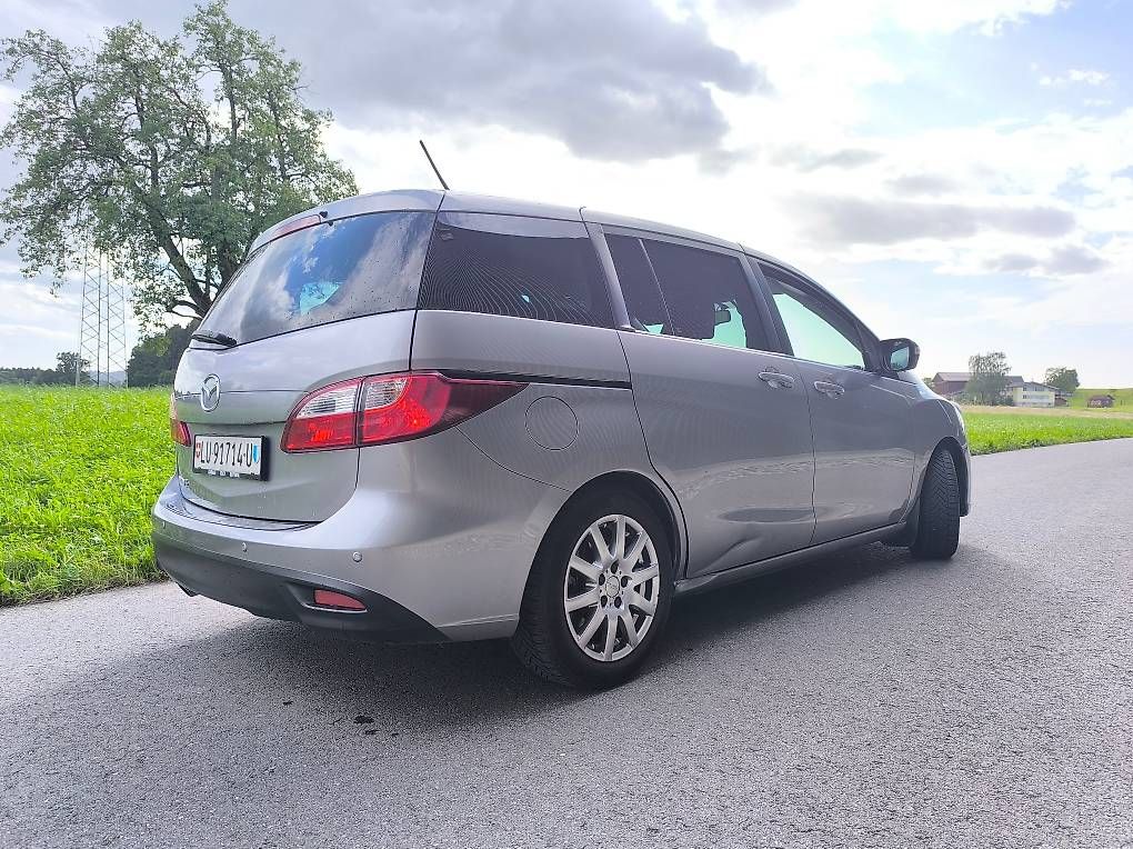Mazda Automobili: MAZDA 5 2.0 16V (7 Plätzer) – Usato da Nottwil venduto da Lu1043201 1
