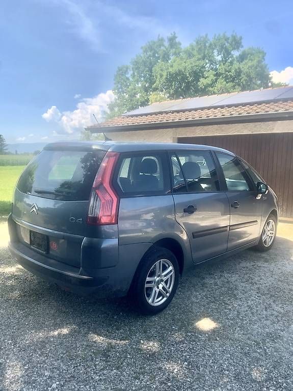 Citroën Autos: Citroën C4 Grand Picasso – D'occasion à Collonge-Bellerive par CricriWhite 2