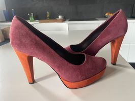 Wildleder-Pumps WIE NEU – gr. 38