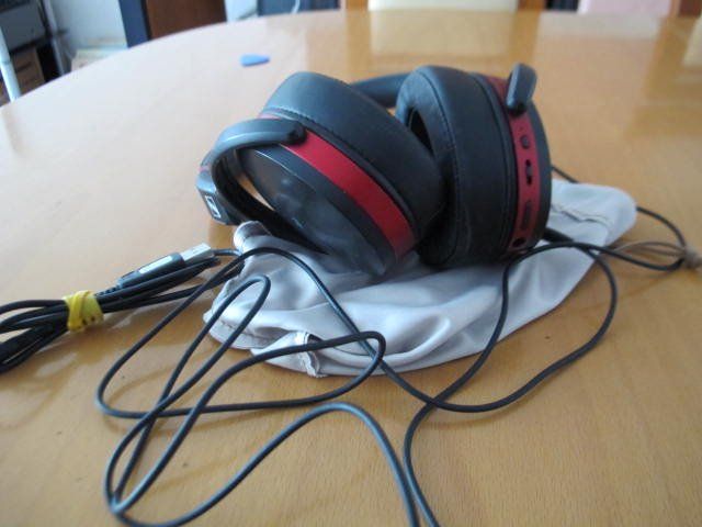 Sennheiser Cuffie: Sennheiser HD 4.50 R Bluetooth-On-Ear Kopfhörer – Usato da Wittenbach venduto da markus412 5