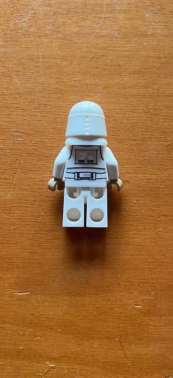 Giocattoli: Snowtrooper - Lego Star Wars – Usato da Viganello venduto da 597_k72f 1