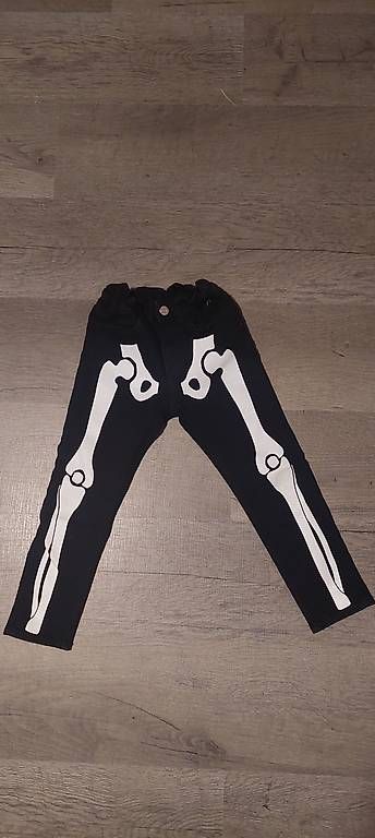 Pantaloni: Hose Gr. 110 – Usato da Tegerfelden venduto da mimi_1983