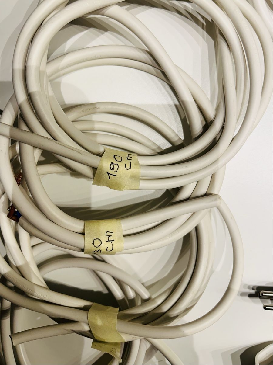 Cavi: Kabel diverse Längen – Usato da Gunten venduto da starfish3 3