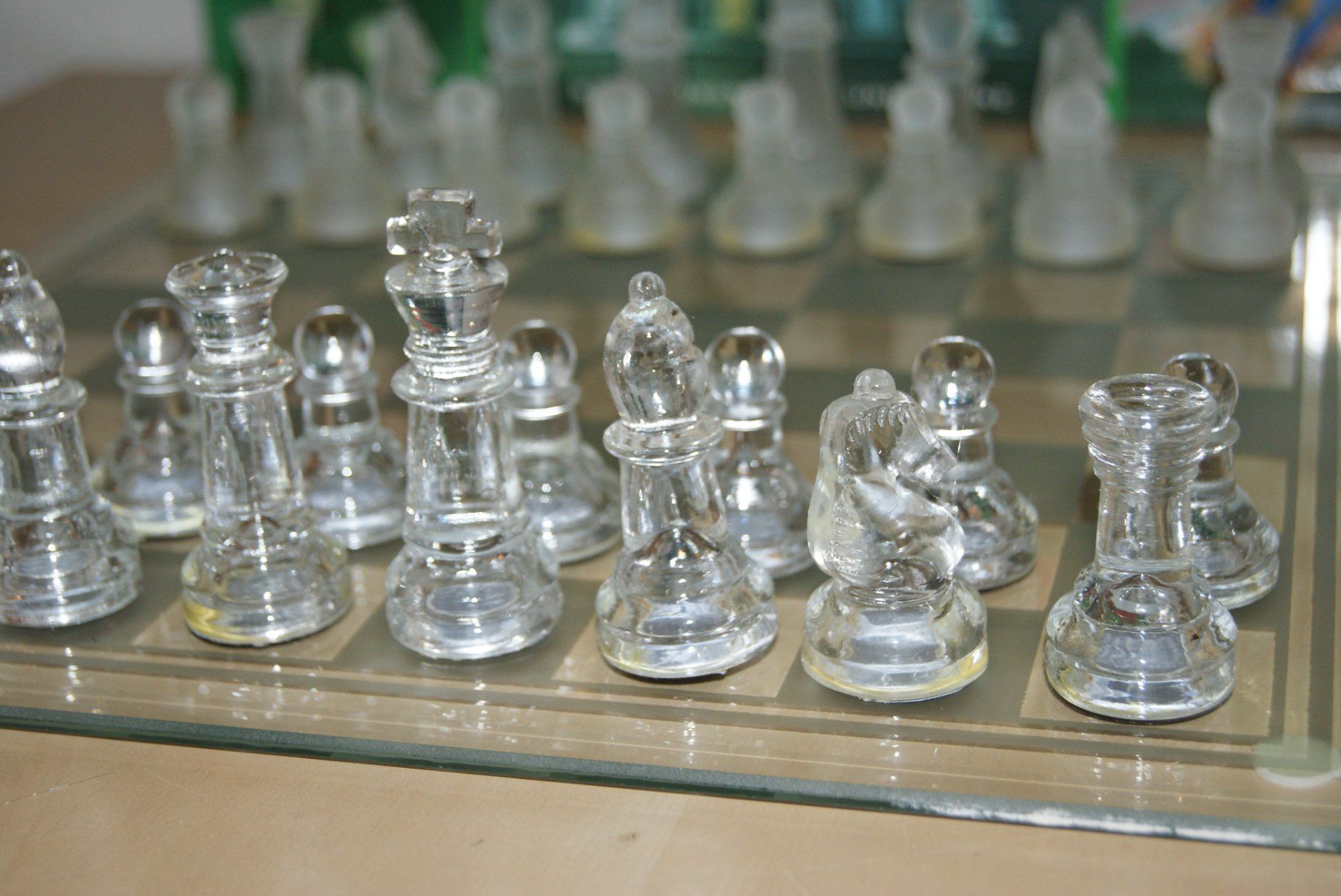 Giochi: Glas - Schach / Backgammon  - mit Glas Figuren – PLUS …. – Usato da Zürich venduto da Widi1 4