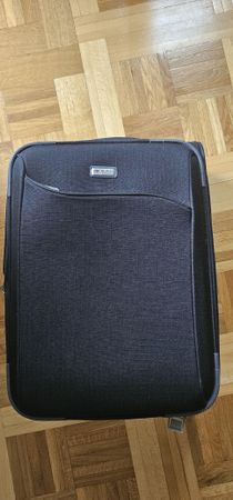 Black Suitcase on wheels, very good condition