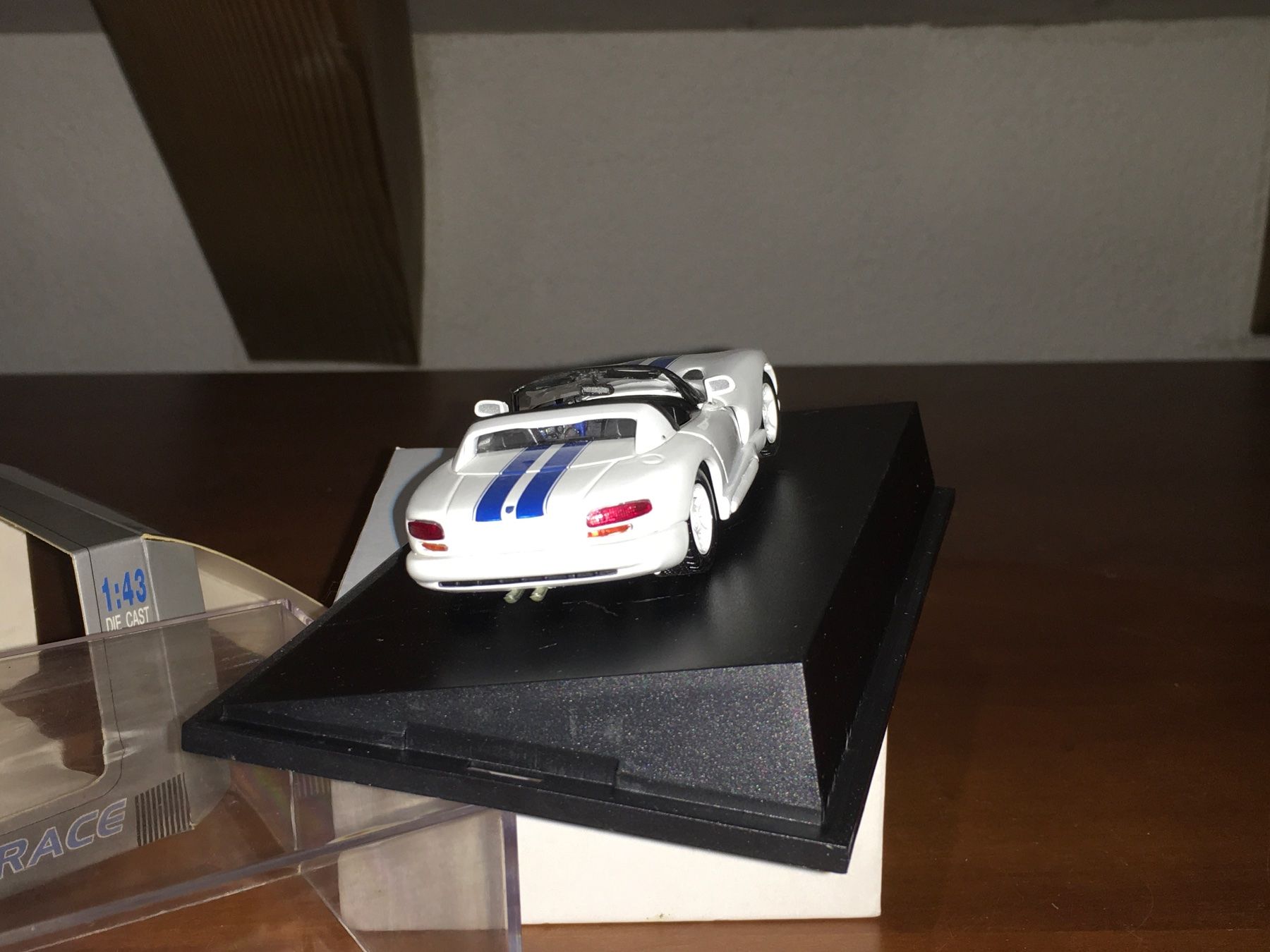 Dodge Modellini d'auto: Dodge Viper RT/10 — 1/43 – Usato da Wohlen AG venduto da PrivatSammlung 3