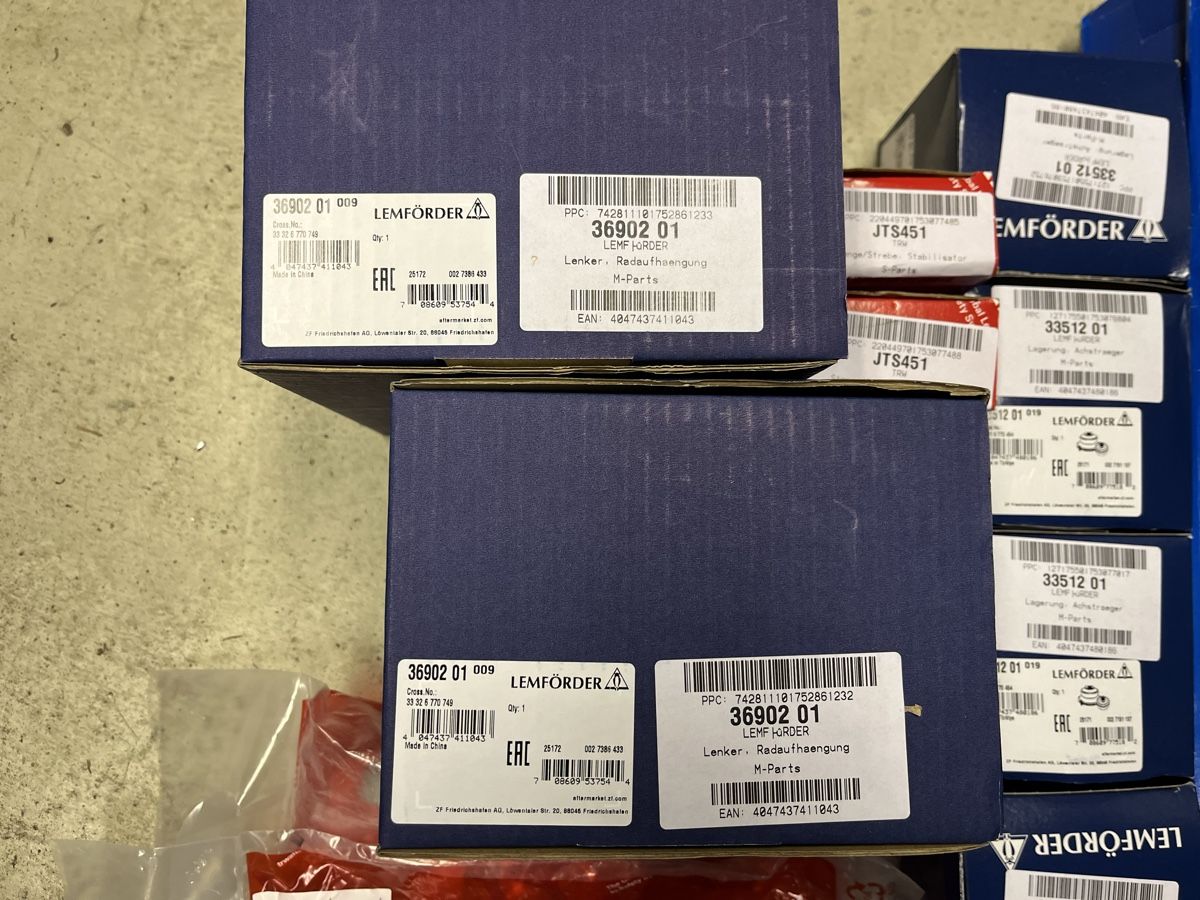 Tutti pezzi di ricambio auto: Querlenker, Lager Hinterachse BMW e53 X5 OVP neu – Nuovo e nell'imballaggio originale da Greppen venduto da Slik21 1