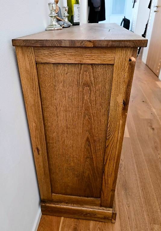 Cassettiere: Sideboard aus Massivholz – Usato da Zollikerberg venduto da Doris11362 3