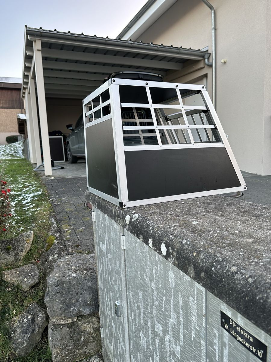 Gabbie, trasporto & Sicurezza: Kleine Hundebox – Usato da Lohn-Ammannsegg venduto da laidbackchilling 1