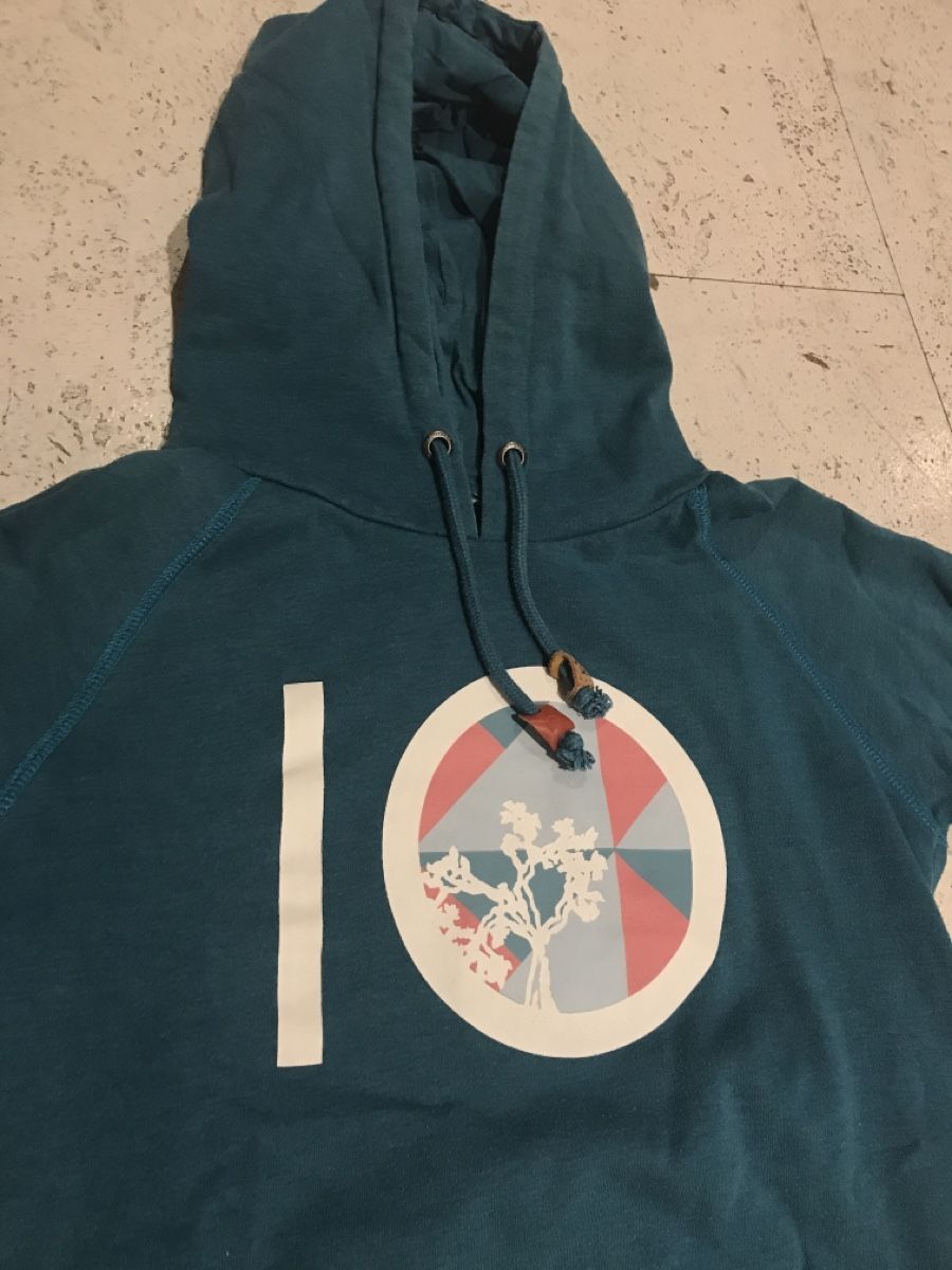 Maglioni & Felpe: Hoodie Petrol farbig S/M – Usato da Obfelden venduto da Spielsachenschweiz 1