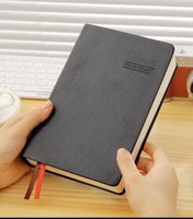 Notizbuch Schwarz mit Lesezeichen