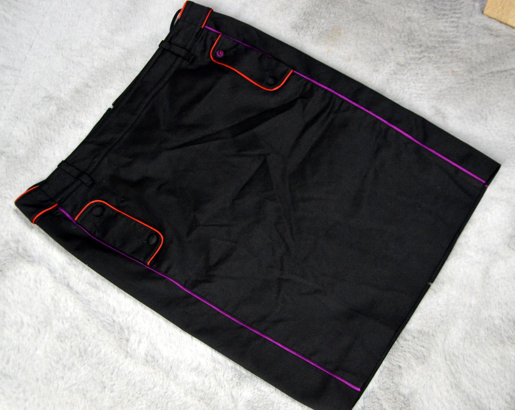 Gucci Gonne: Gucci Rock / jupe .42 – Usato da Collonges venduto da arashee 7