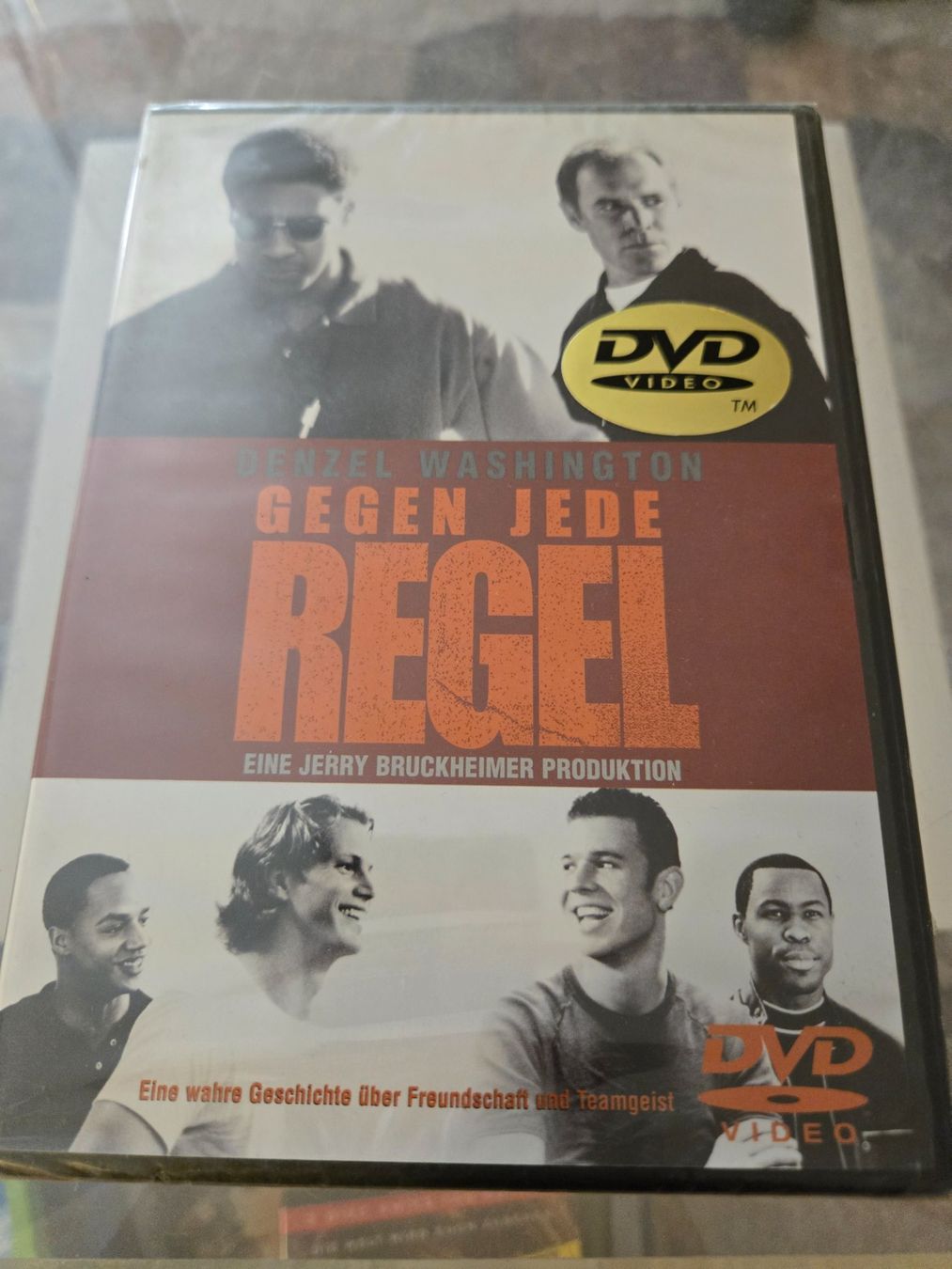 Tutti i DVDs: Gegen Jede Regel DVD – Usato da Bussigny venduto da Kfdlt