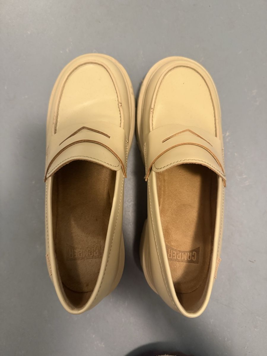 Camper Scarpe da donna: Camper Platform Loafers beige Grösse 38 – Usato da Basel venduto da fel_l8h9