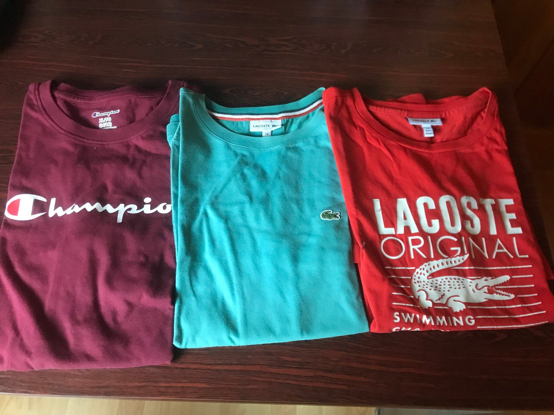T-shirt: Lot trois t-shirts – Usato da Gorgier venduto da chahn