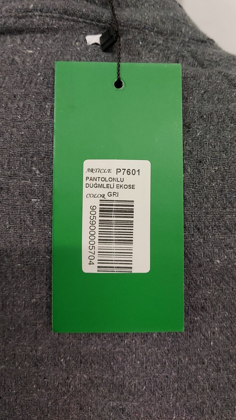 Kostüme: Neues Set Hose und Oberteil Gr. 36/38 – Neu und originalverpackt aus Basel von Allerlei-Basel 4