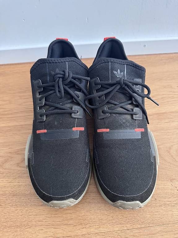 Scarpe da uomo: Adidas Turnschuhe, Grösse 42 2/3 – Usato da Birmensdorf ZH venduto da FiKaVa 1
