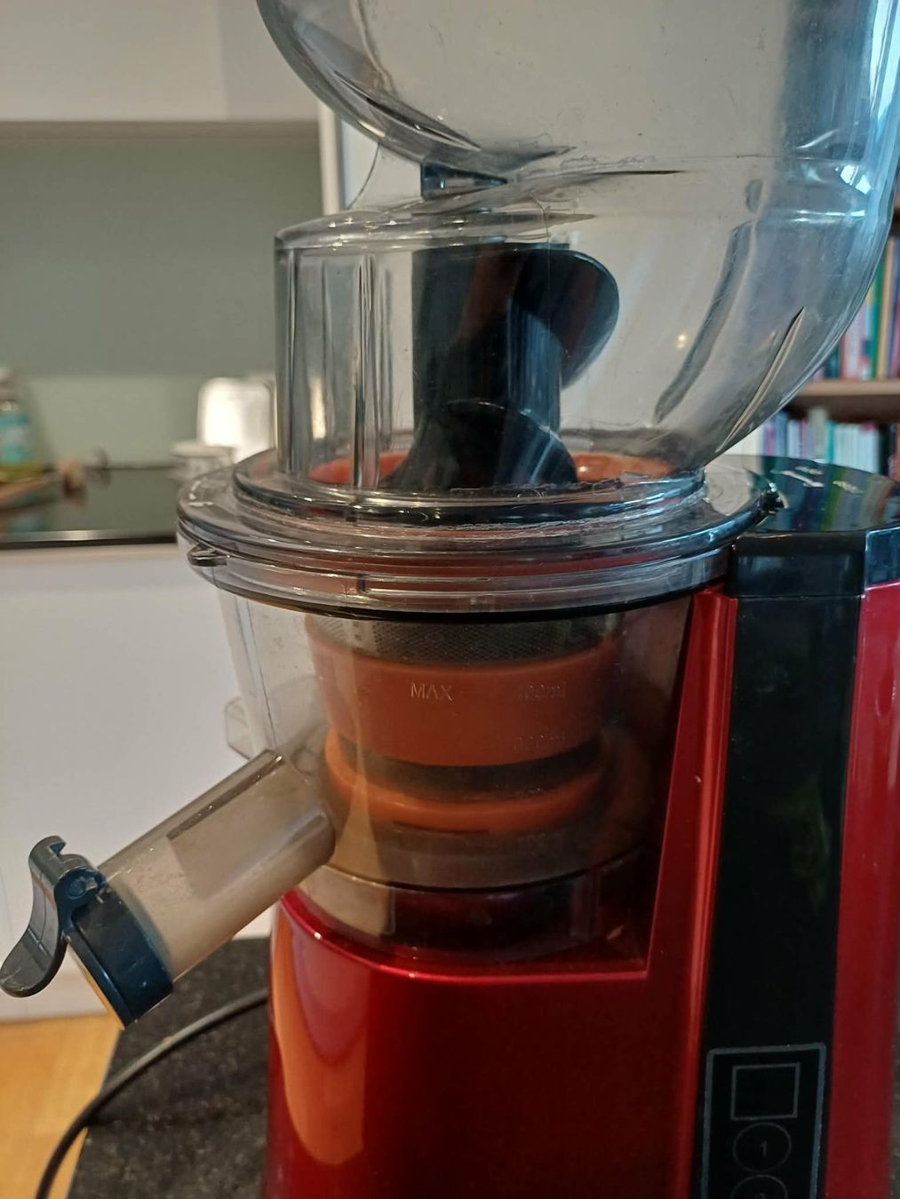 Elettrodomestici da cucina: Kesser Entsafter - Rot – Usato da Wil SG venduto da Berg1-Bob 6